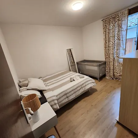 Chez Lian, Belle Maison